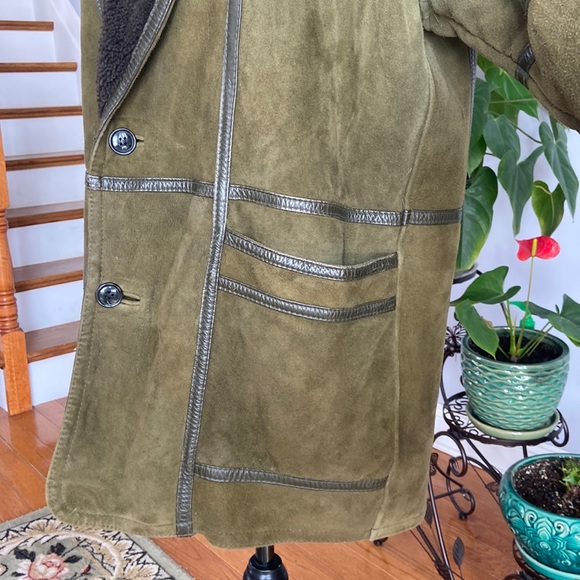 jacket - Picture 6 of 10